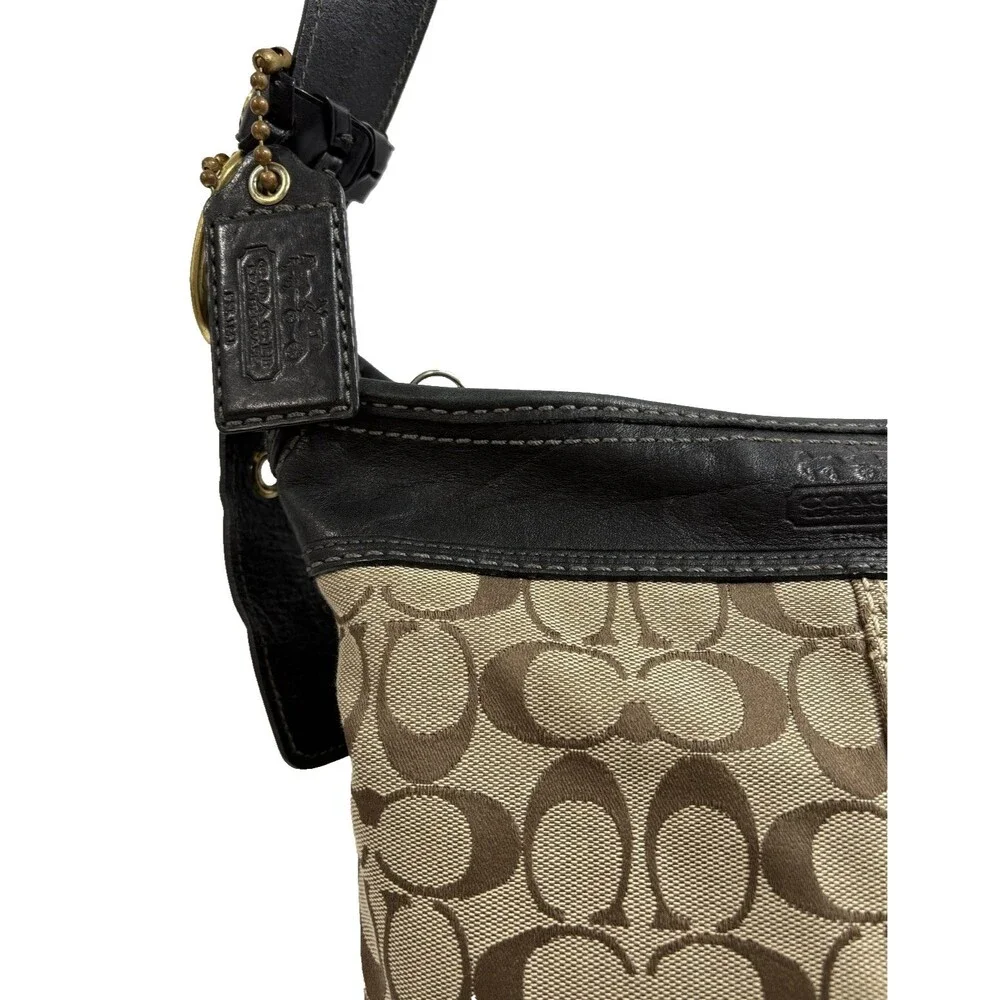 Vintage Coach Black Leather / Khaki Signature Shoulder Bucket Bag Crossbody_11